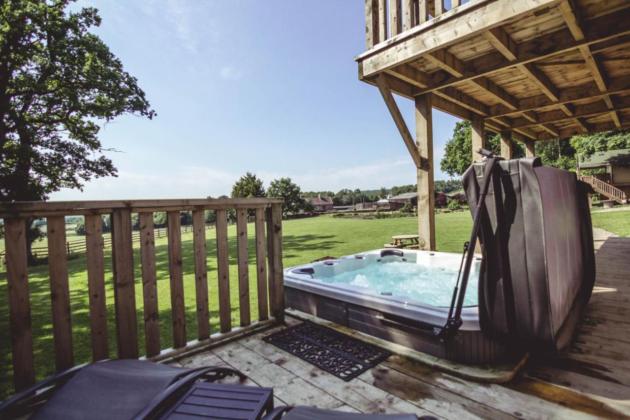 Sweeney Farm Glamping Oswestry Exterior photo